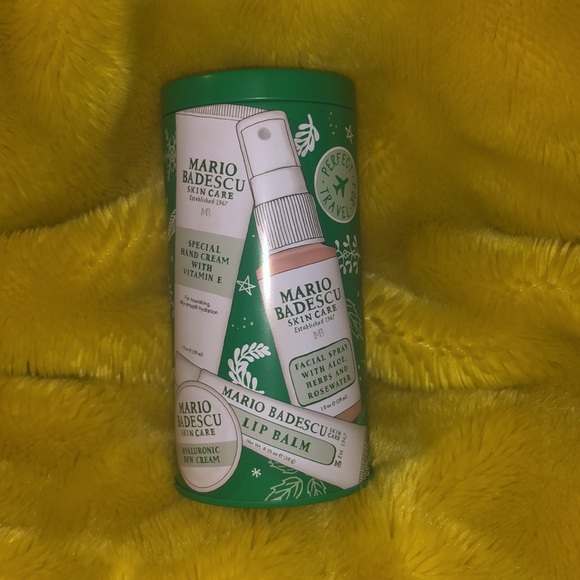 Mario Badescu Other - Mario Badescu Skin Care Dewy Skin Delight
